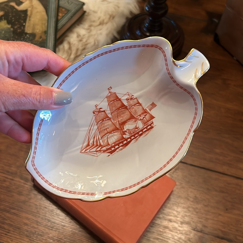 Spode White Diamond Liner Leaf Trinket or Calling Card Tray